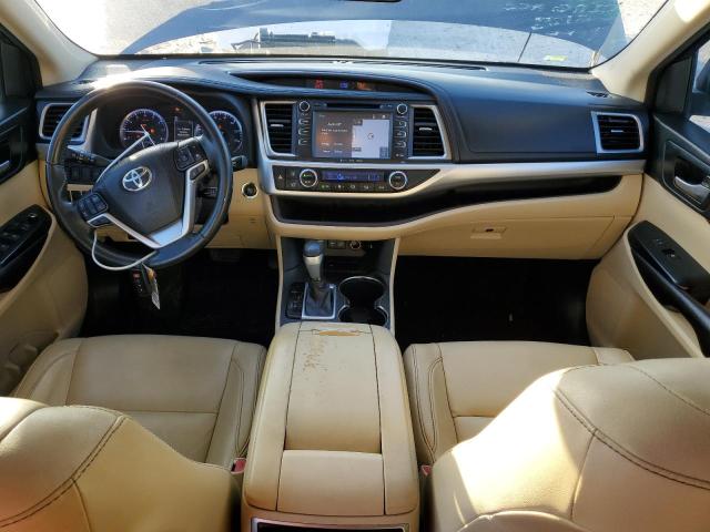 Photo 8 from auction – 2017 TOYOTA HIGHLANDER with VIN 5TDKZRFH3HS222900