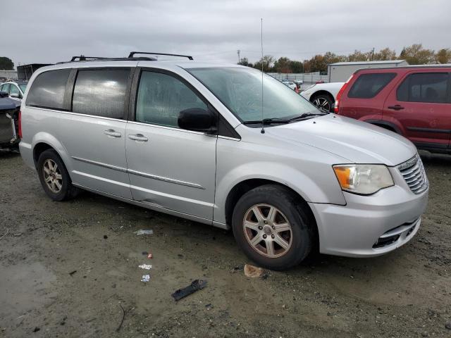 Photo 4 from auction – 2012 CHRYSLER TOWN & COU with VIN 2C4RC1BG6CR297137