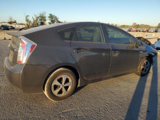 Photo 3 from auction – 2013 TOYOTA PRIUS with VIN JTDKN3DU2D5582667