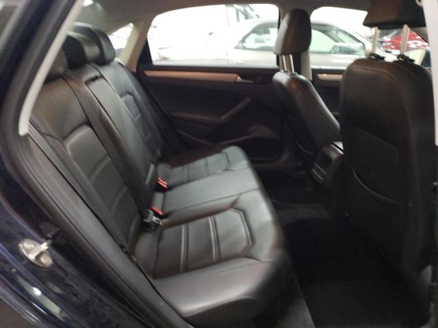 Photo 10 from auction – 2015 VOLKSWAGEN PASSAT S with VIN 1VWAT7A37FC081239