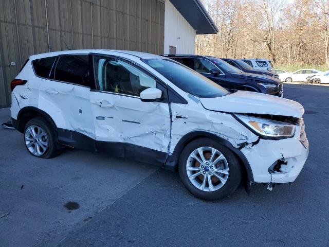 Photo 4 from auction – 2019 FORD ESCAPE SE with VIN 1FMCU9GD9KUB44328