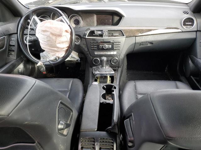 Photo 8 from auction – 2012 MERCEDES-BENZ C 300 4MAT with VIN WDDGF8BB7CA723925