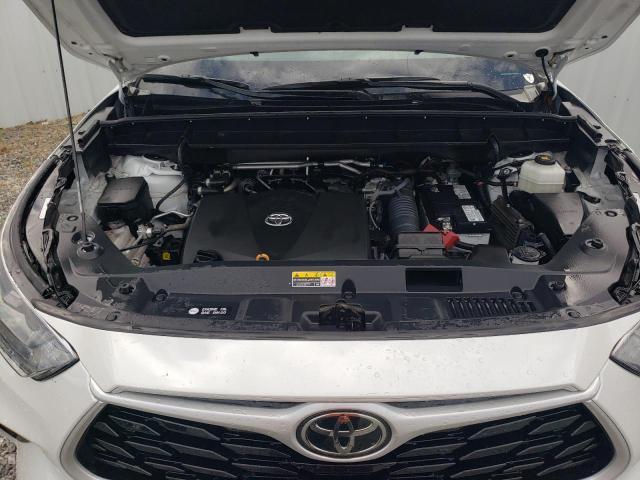 Photo 12 from auction – 2022 TOYOTA HIGHLANDER with VIN 5TDCZRAH3NS556237