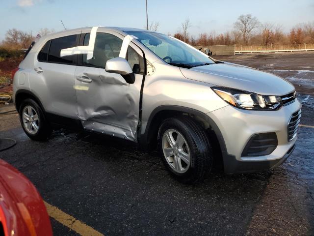 Photo 4 from auction – 2020 CHEVROLET TRAX LS with VIN 3GNCJKSB9LL337883