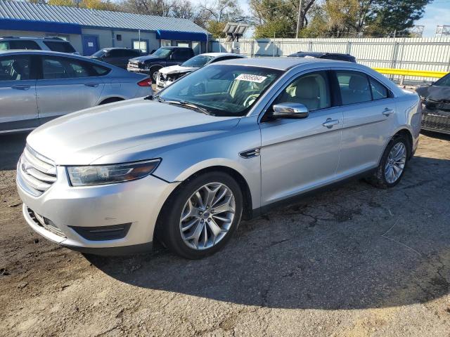 FORD TAURUS LIM 2015 with VIN 1FAHP2F88FG110209 - Photo from auction
