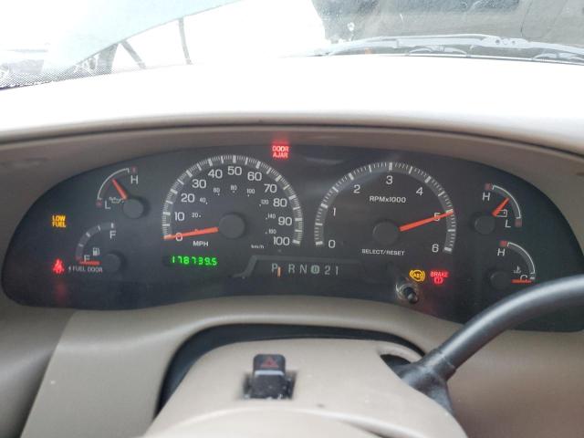 Photo 9 from auction – 2001 FORD F150 with VIN 1FTRX18L61NA46976