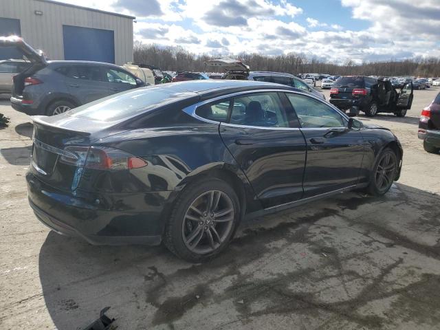 Photo 3 from auction – 2013 TESLA MODEL S with VIN 5YJSA1CG6DFP04005