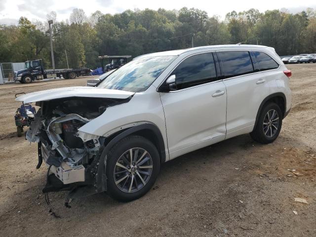TOYOTA HIGHLANDER 2017 with VIN 5TDKZRFH8HS191787 - Photo from auction