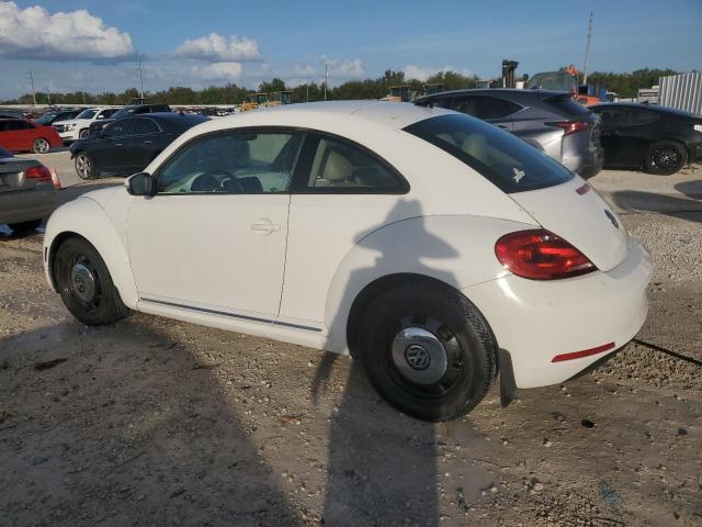 Photo 2 from auction – 2014 VOLKSWAGEN BEETLE with VIN 3VWHP7AT9EM606172