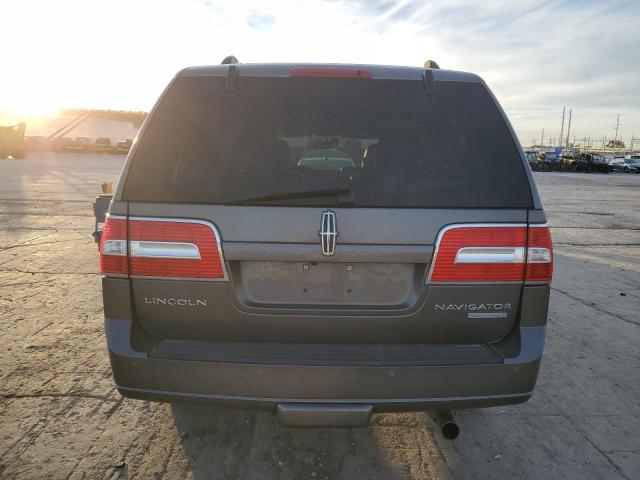 Photo 6 from auction – 2012 LINCOLN NAVIGATOR with VIN 5LMJJ2J56CEL08782