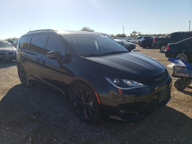 Photo 4 from auction – 2019 CHRYSLER PACIFICA L with VIN 2C4RC1GG1KR581637