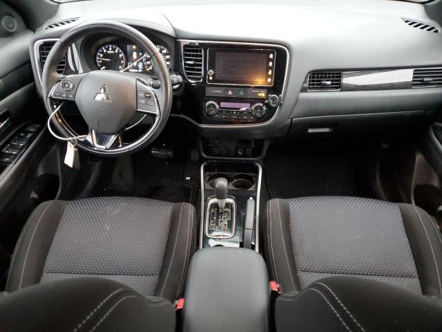 Photo 8 from auction – 2018 MITSUBISHI OUTLANDER with VIN JA4AD3A37JZ020241