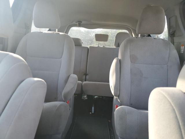 Photo 10 from auction – 2019 TOYOTA SIENNA with VIN 5TDZZ3DC3KS015479