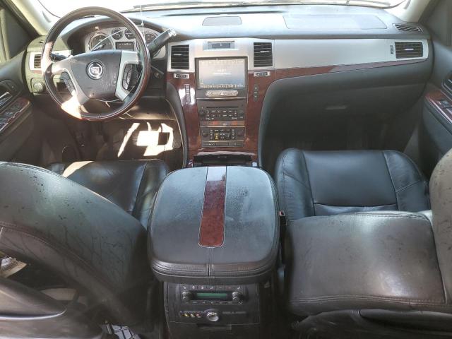 Photo 8 from auction – 2011 CADILLAC ESCALADE E with VIN 1GYS4JEF0BR290202