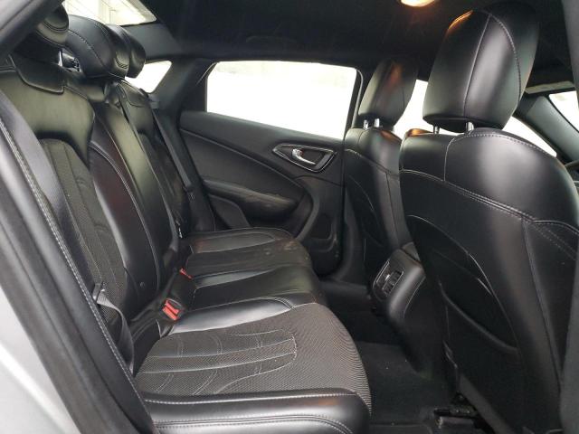 Photo 10 from auction – 2016 CHRYSLER 200 S with VIN 1C3CCCDG4GN130765