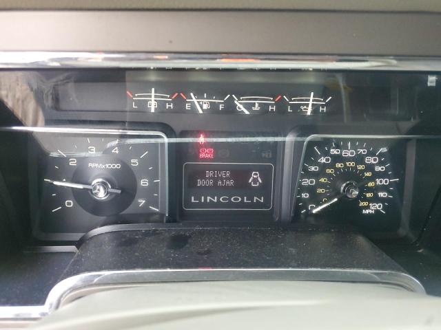 Photo 9 from auction – 2014 LINCOLN NAVIGATOR with VIN 5LMJJ3H52EEL04047