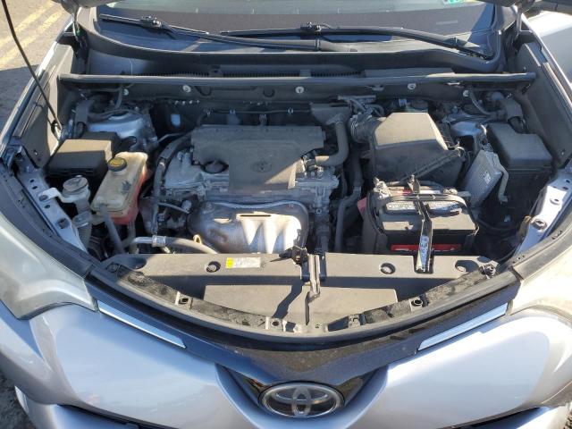 Photo 12 from auction – 2017 TOYOTA RAV4 XLE with VIN 2T3RFREV6HW655978