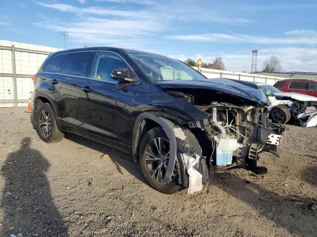 Photo 4 from auction – 2018 TOYOTA HIGHLANDER with VIN 5TDBZRFH9JS864253