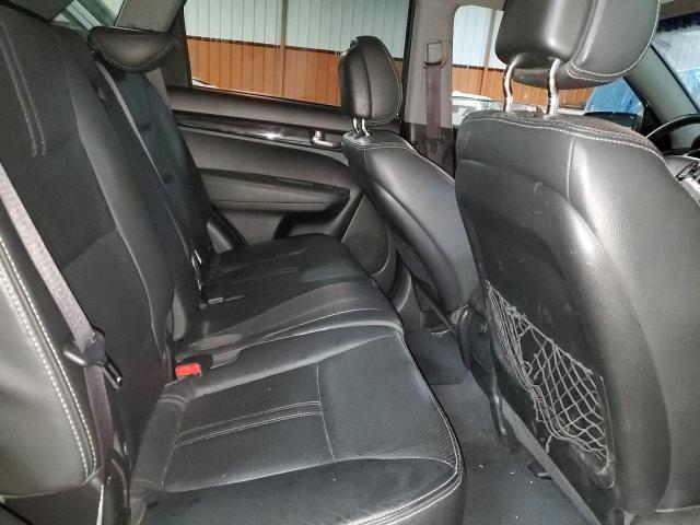 Photo 11 from auction – 2011 KIA SORENTO EX with VIN 5XYKUCA1XBG071676