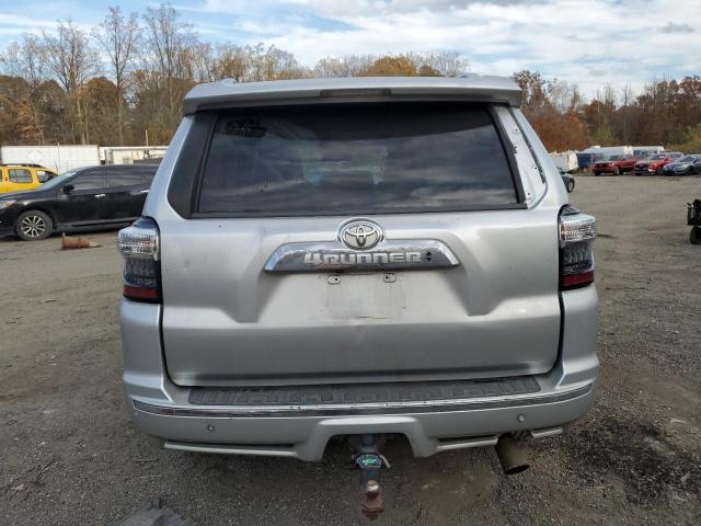 Photo 6 from auction – 2010 TOYOTA 4RUNNER SR with VIN JTEBU5JR7A5017465
