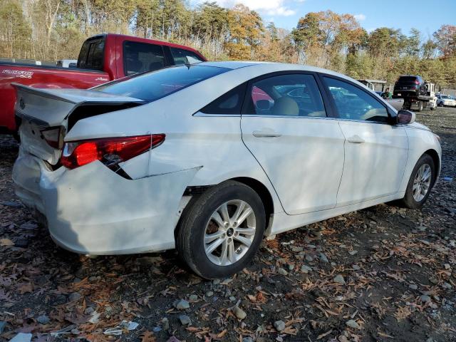 Photo 3 from auction – 2013 HYUNDAI SONATA GLS with VIN 5NPEB4AC4DH749330