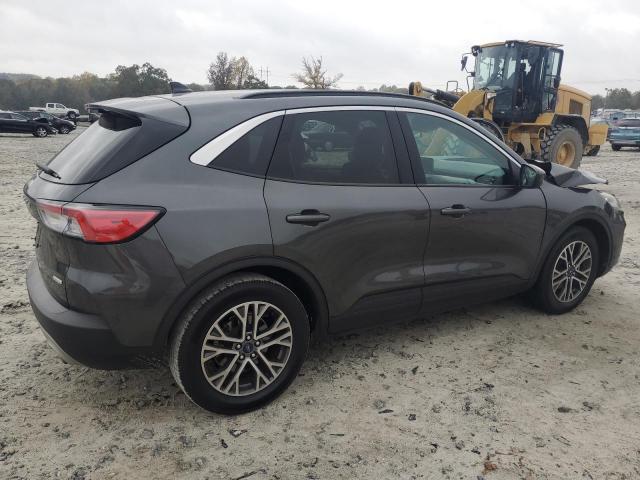 Photo 3 from auction – 2020 FORD ESCAPE with VIN 1FMCU0H63LUA46263