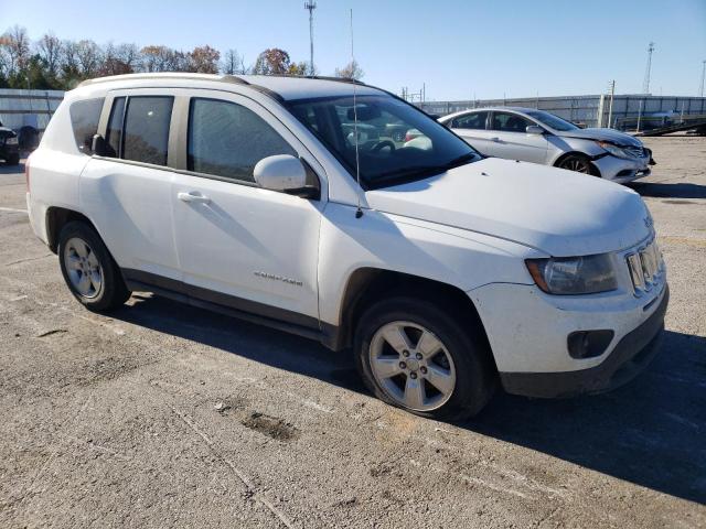 Photo 4 from auction – 2016 JEEP COMPASS LA with VIN 1C4NJCEB5GD543037