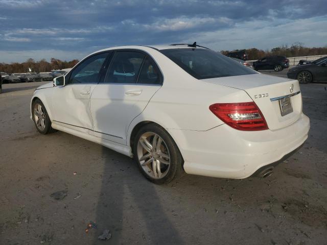 صورة رقم 2 من المزاد - 2013 MERCURY C300 مع VIN WDDGF8AB5DG128037
