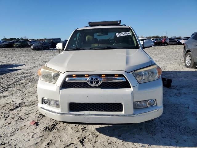 Photo 5 from auction – 2011 TOYOTA 4RUNNER SR with VIN JTEBU5JRXB5037744