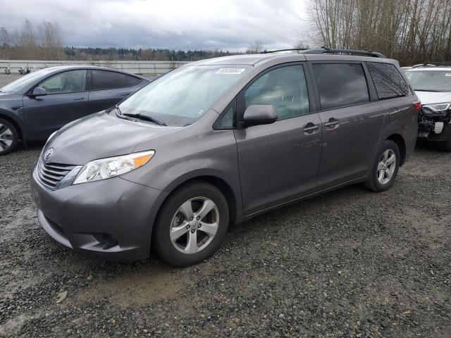 TOYOTA SIENNA LE 2017 with VIN 5TDKZ3DC1HS830595 - Photo from auction