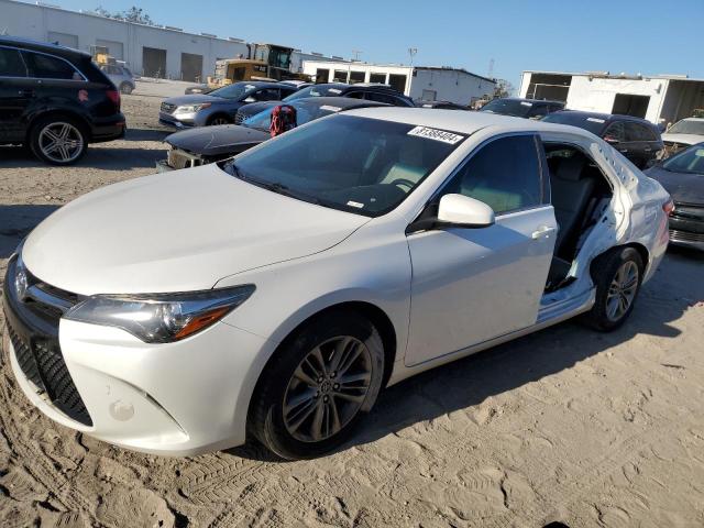 TOYOTA CAMRY LE 2015 with VIN 4T1BF1FKXFU047135 - Photo from auction