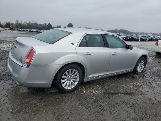 Photo 3 from auction – 2012 CHRYSLER 300 with VIN 2C3CCAAG7CH166266