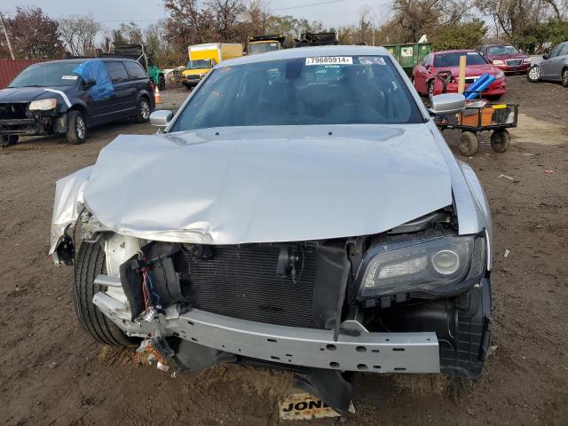 Photo 5 from auction – 2022 CHRYSLER 300 S with VIN 2C3CCABG0NH135202