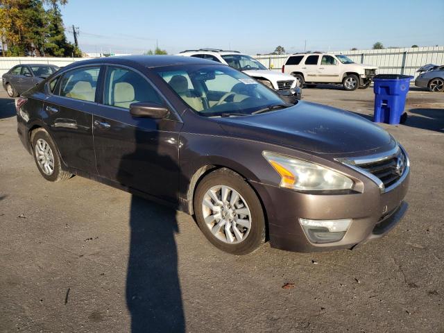 Photo 4 from auction – 2015 NISSAN ALTIMA 2.5 with VIN 1N4AL3AP3FN370000