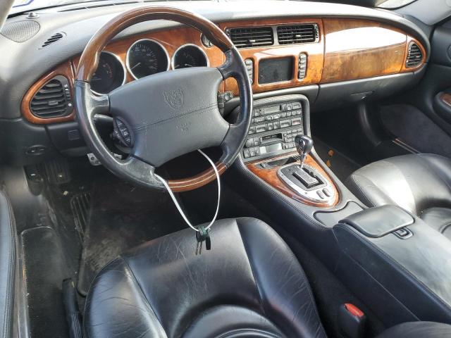Photo 8 from auction – 2005 JAGUAR XKR with VIN SAJDA42B353A40409