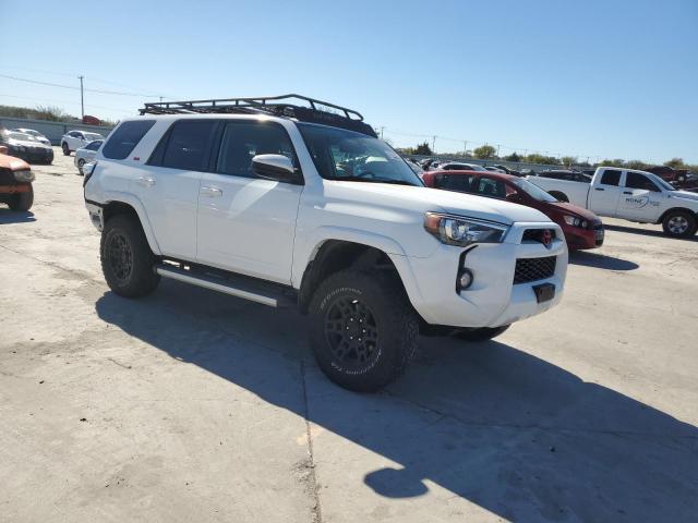 Photo 4 from auction – 2016 TOYOTA 4RUNNER SR with VIN JTEBU5JR5G5383546