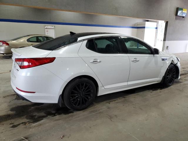 Photo 3 from auction – 2011 KIA OPTIMA SX with VIN KNAGR4A66B5121228