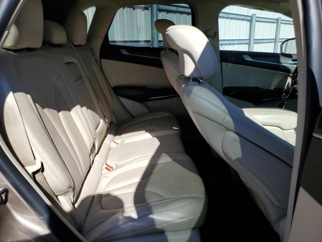 Photo 10 from auction – 2019 LINCOLN MKC RESERV with VIN 5LMCJ3C9XKUL47720