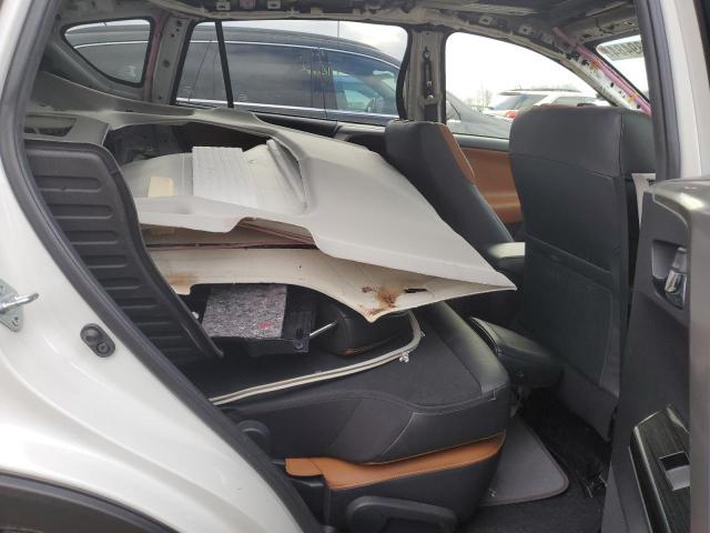 Photo 11 from auction – 2017 TOYOTA RAV4 LIMIT with VIN JTMDFREVXHJ118393