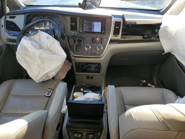Photo 8 from auction – 2018 TOYOTA SIENNA XLE with VIN 5TDYZ3DC7JS963698