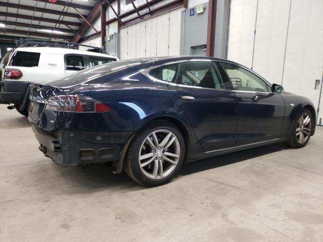 Photo 3 from auction – 2013 TESLA MODEL S with VIN 5YJSA1DN2DFP09974