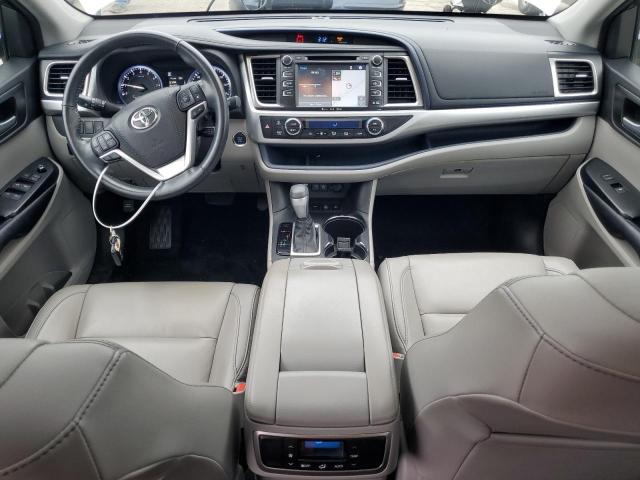 Photo 8 from auction – 2017 TOYOTA HIGHLANDER with VIN 5TDJZRFH6HS462082
