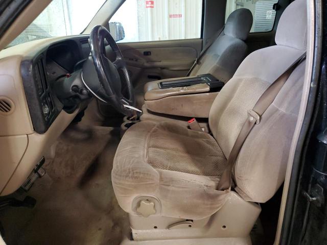 Photo 7 from auction – 2002 CHEVROLET SILVERADO with VIN 2GCEC19V721409959