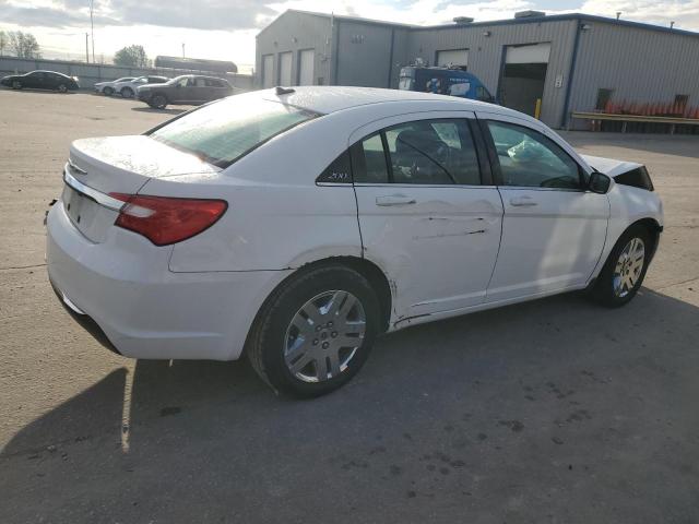 Photo 3 from auction – 2012 CHRYSLER 200 LX with VIN 1C3CCBAB3CN282064