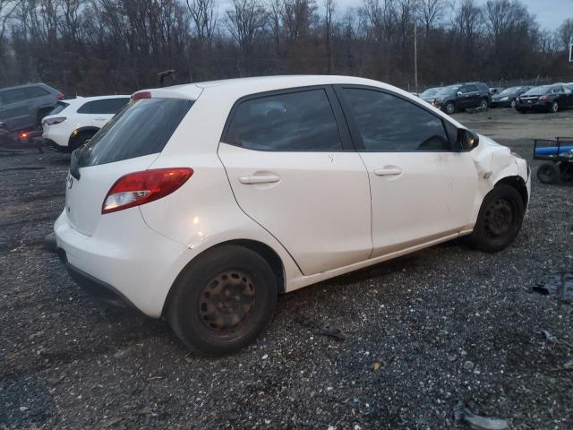 Photo 3 from auction – 2011 MAZDA MAZDA2 with VIN JM1DE1HY2B0127886