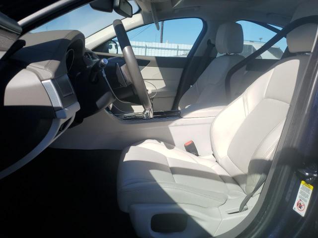 Photo 7 from auction – 2017 JAGUAR XF PREMIUM with VIN SAJBD4BN9HCY46359