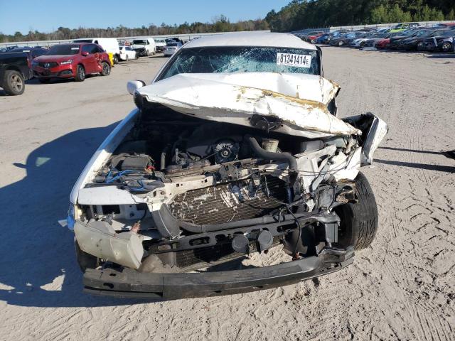 Photo 5 from auction – 2000 MERCURY GRAND MARQ with VIN 2MEFM74W4YX609402