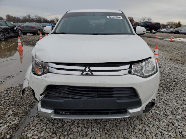 Photo 5 from auction – 2015 MITSUBISHI OUTLANDER with VIN JA4AZ3A35FZ008405