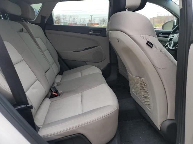 Photo 11 from auction – 2016 HYUNDAI TUCSON LIM with VIN KM8J3CA27GU128490