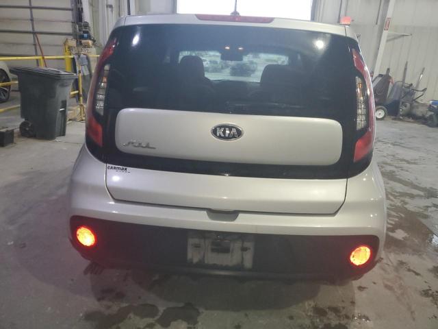 Zdjęcie 6 z aukcji – 2018 KIA SOUL z VIN KNDJN2A20J7543293